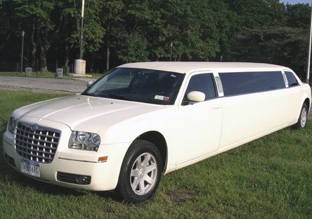 CT Cadillac Escalade Limousine CT Cadillac Escalade Limousine image
