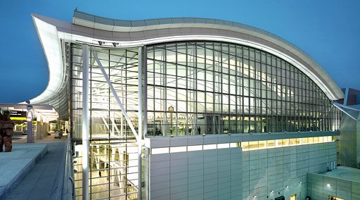 Toronto Pearson International Airport Toronto Pearson International Airport photo