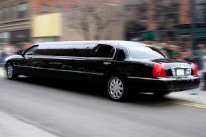 limo-ct-limousine-on-road